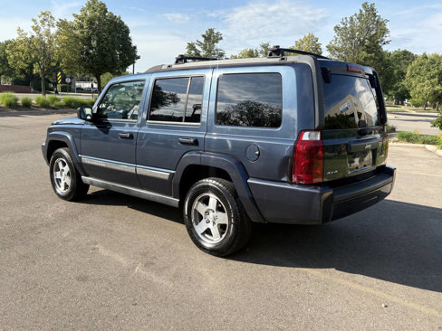 Used 2010 Jeep Commander Sport image 15