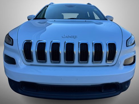 Used 2017 Jeep Cherokee Latitude w/ Comfort/Convenience Group image 7