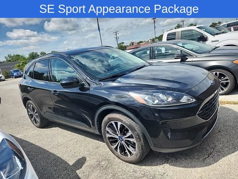 Certified 2022 Ford Escape SE w/ SE Sport Appearance Package image 2