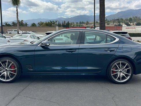 Used 2025 Genesis G70 2.5T image 12