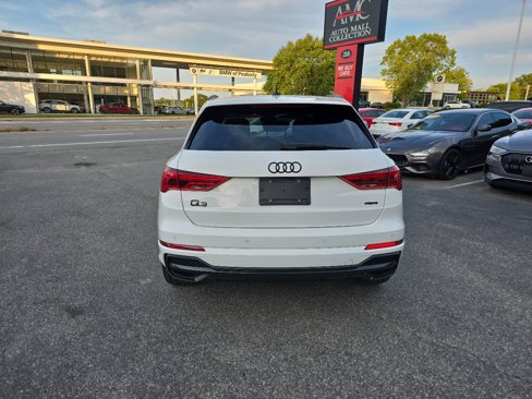 Used 2022 Audi Q3 2.0T Premium Plus w/ Premium Plus Package image 12