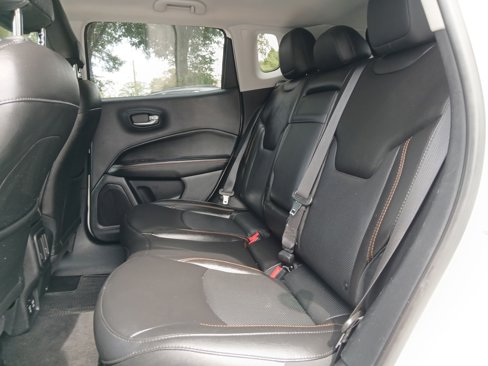 Used 2019 Jeep Compass Limited image 10