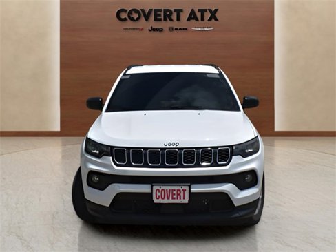 New 2025 Jeep Compass Latitude image 8