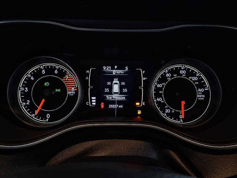 Used 2021 Jeep Cherokee Latitude Lux image 20