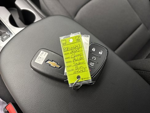 Certified 2025 Chevrolet Malibu LS image 41