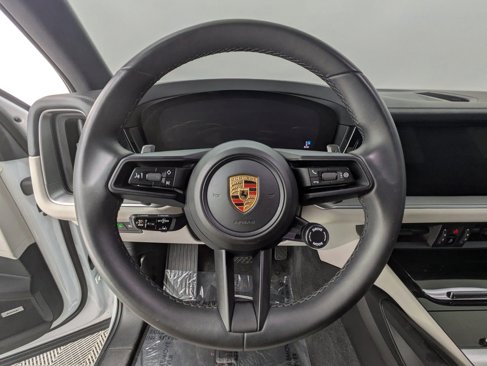 Certified 2024 Porsche Cayenne image 11