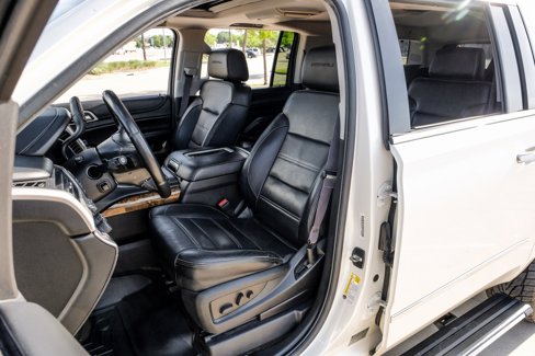 Used 2015 GMC Yukon XL Denali w/ Premium Package image 4