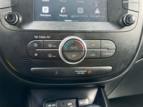 Used 2018 Kia Soul + image 17