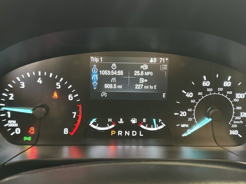Used 2020 Ford Escape SE image 21