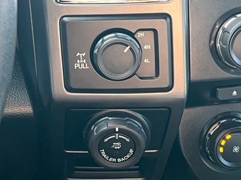 Used 2017 Ford F150 XLT w/ Equipment Group 302A Luxury image 34