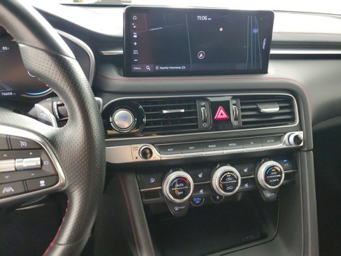 Used 2022 Genesis G70 3.3T w/ Sport Advanced Package image 16