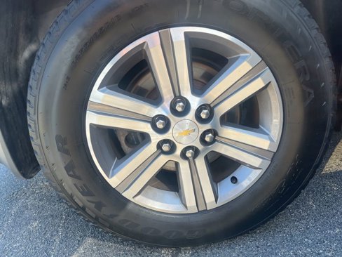 Used 2017 Chevrolet Traverse LT image 43