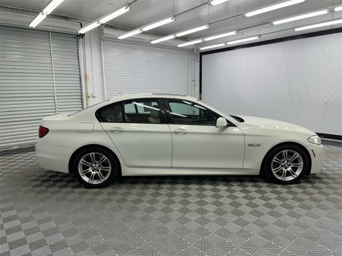 Used 2013 BMW 528i Sedan image 6