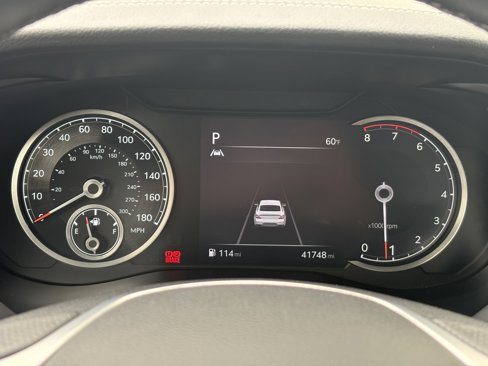 Used 2023 Genesis G70 2.0T image 18