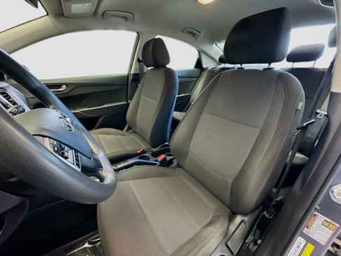 Used 2019 Hyundai Accent SE image 12