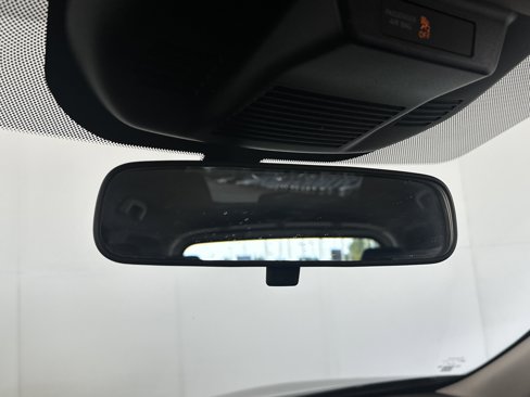 Used 2021 Nissan Rogue SV image 29
