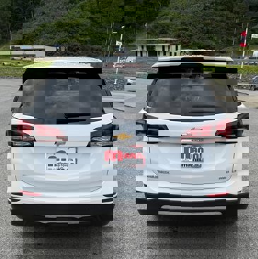 Used 2022 Chevrolet Equinox LT image 8