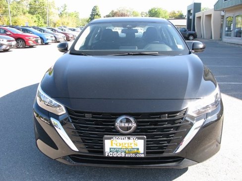 Used 2024 Nissan Sentra S image 10