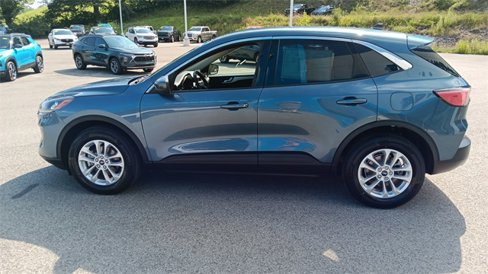 Used 2020 Ford Escape SE image 8