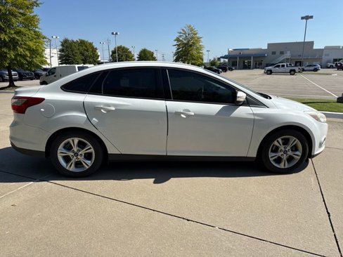 Used 2014 Ford Focus SE image 6