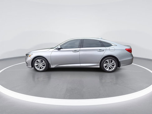 Used 2018 Honda Accord LX image 6