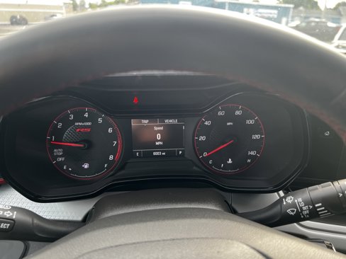 Used 2024 Chevrolet Trax RS image 14