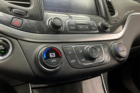 Used 2018 Chevrolet Impala LT image 31