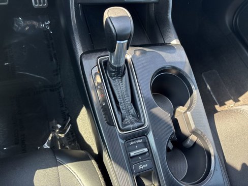 Used 2023 Honda Civic Sport image 19