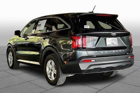 Used 2021 Kia Sorento LX image 11