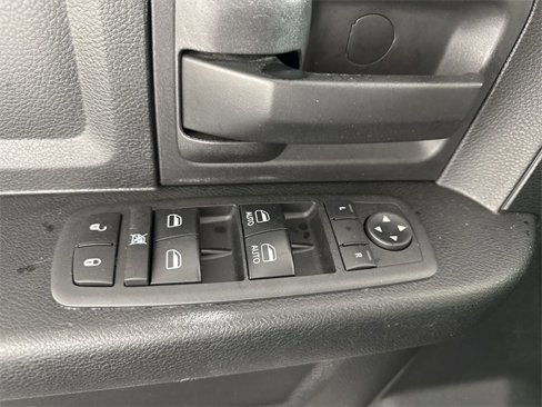 Used 2018 RAM 1500 Express w/ Express Value Package image 17