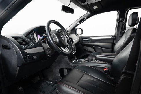 Used 2014 Dodge Grand Caravan R/T w/ Driver Convenience Group image 13