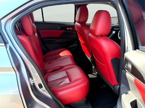 Used 2020 Mitsubishi Eclipse Cross SE image 25