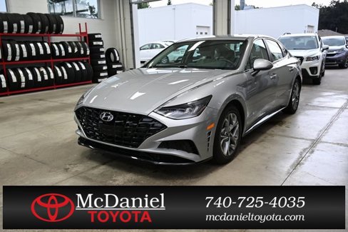 Used 2023 Hyundai Sonata SEL w/ Preferred Accessory Package image 1