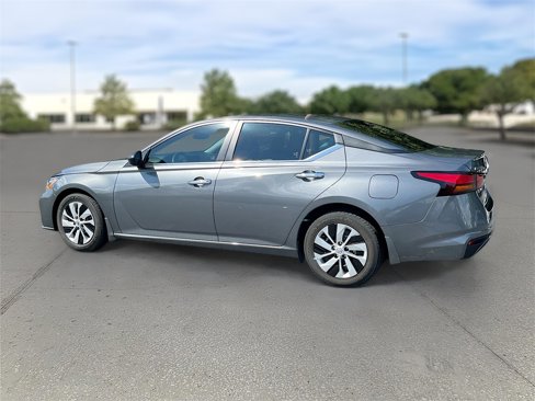 Certified 2024 Nissan Altima 2.5 S image 3