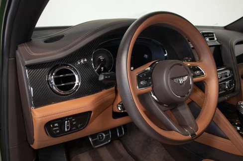 Used 2022 Bentley Bentayga image 22