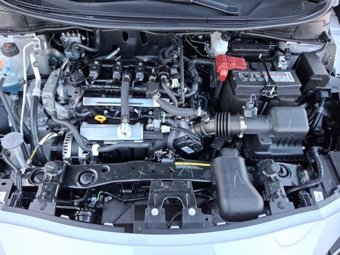 New 2025 Nissan Versa SV w/ Trunk Package image 20
