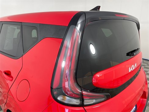 Used 2023 Kia Soul S image 18