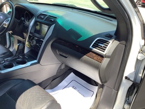 Used 2011 Ford Explorer Limited w/ 301A Rapid Spec Order Code image 21
