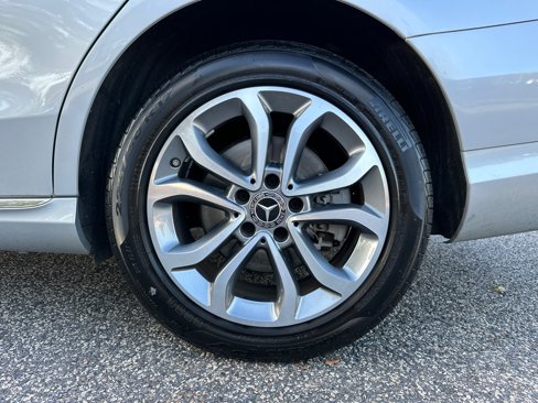 Used 2018 Mercedes-Benz C 300 4MATIC Sedan image 20