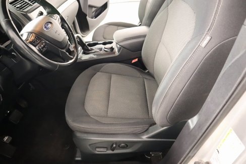 Used 2019 Ford Explorer XLT w/ Equipment Group 201A image 10