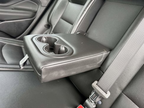 Used 2022 GMC Terrain SLT image 21