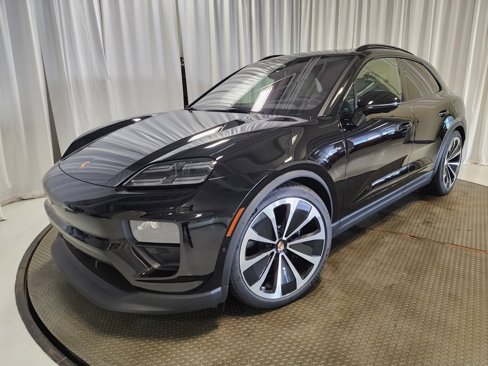 New 2025 Porsche Macan 4S Electric image 1