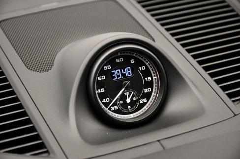 Certified 2025 Porsche Macan Turbo image 25