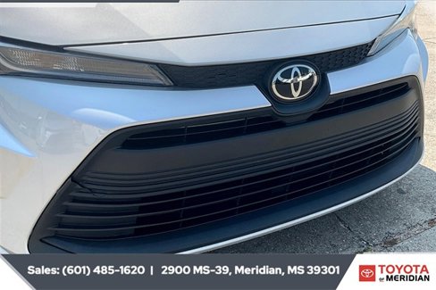 Used 2023 Toyota Corolla LE image 21