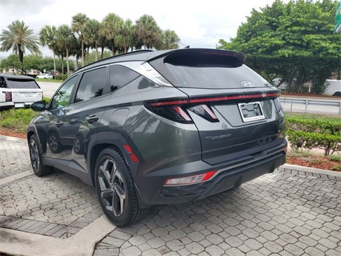 Used 2022 Hyundai Tucson SEL w/ Convenience Package image 3