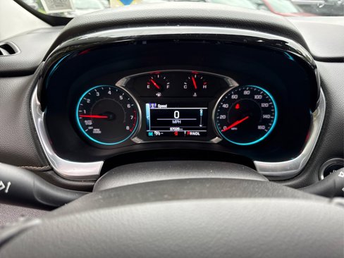 Used 2018 Chevrolet Traverse LT image 23