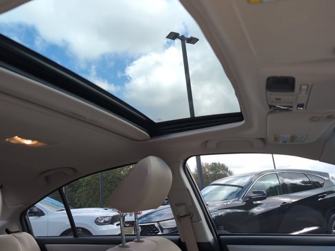 Used 2016 Subaru Legacy 2.5i Premium image 8