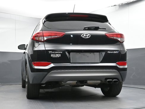 Used 2016 Hyundai Tucson Sport image 26