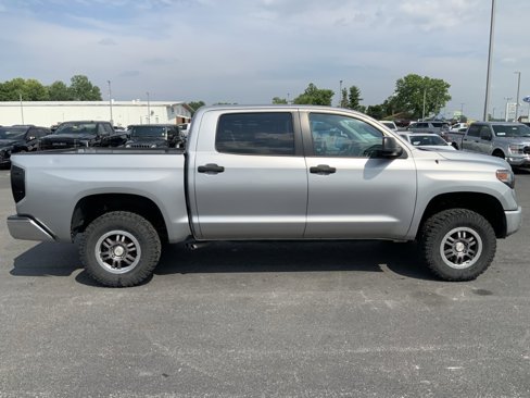 Used 2014 Toyota Tundra SR5 w/ TRD Off Road Package image 12