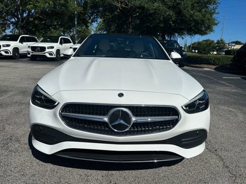 Used 2025 Mercedes-Benz C 300 Sedan image 9